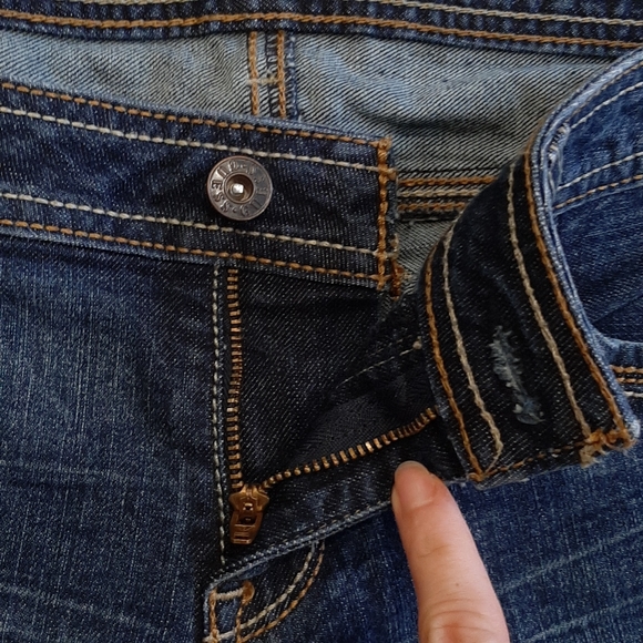 GUESS Y2k Denim Mini Shorts Dolphin Hem Embroidered Logo - Picture 6 of 10